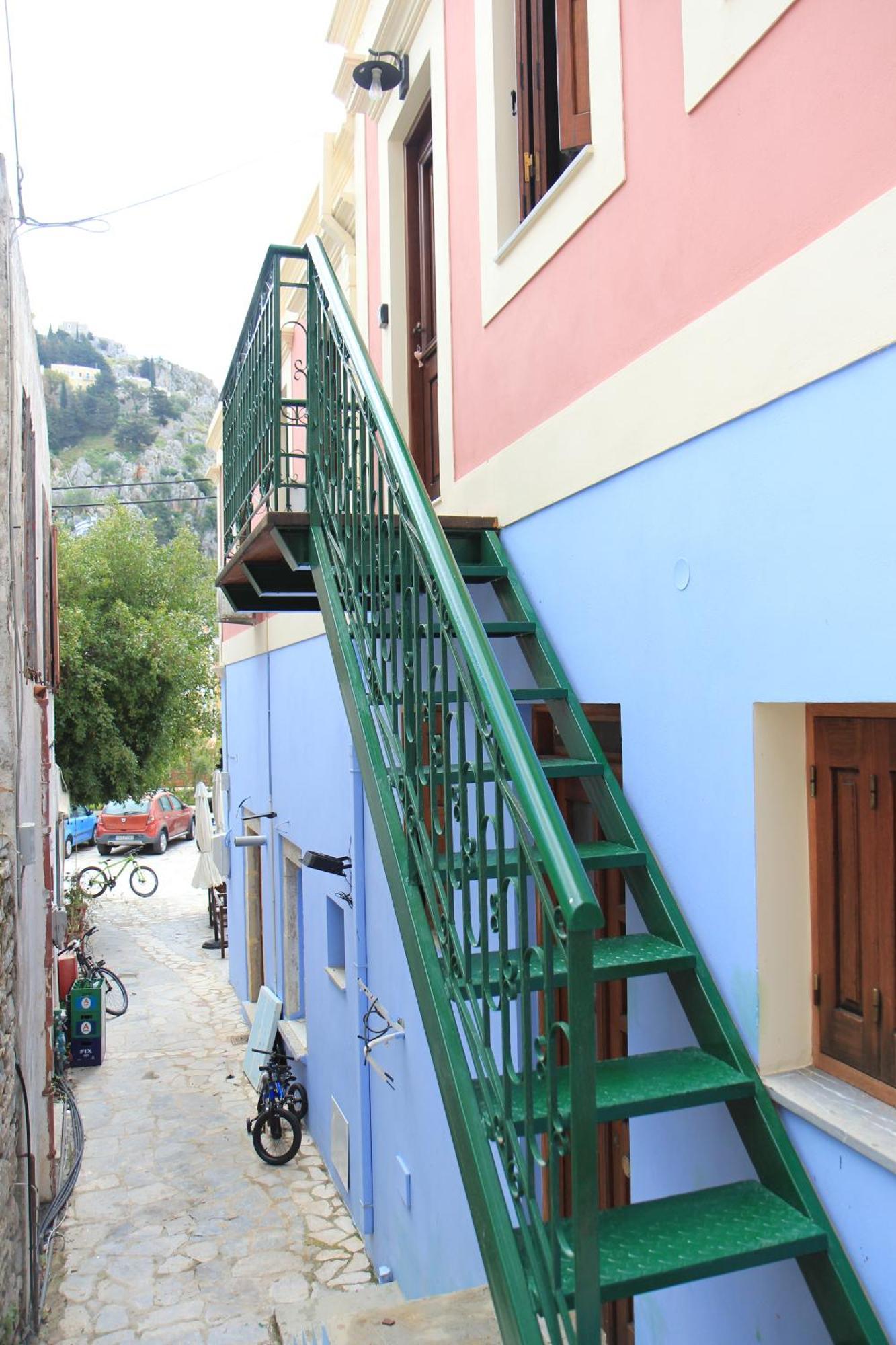 Main Square Apartment Simi Exterior foto